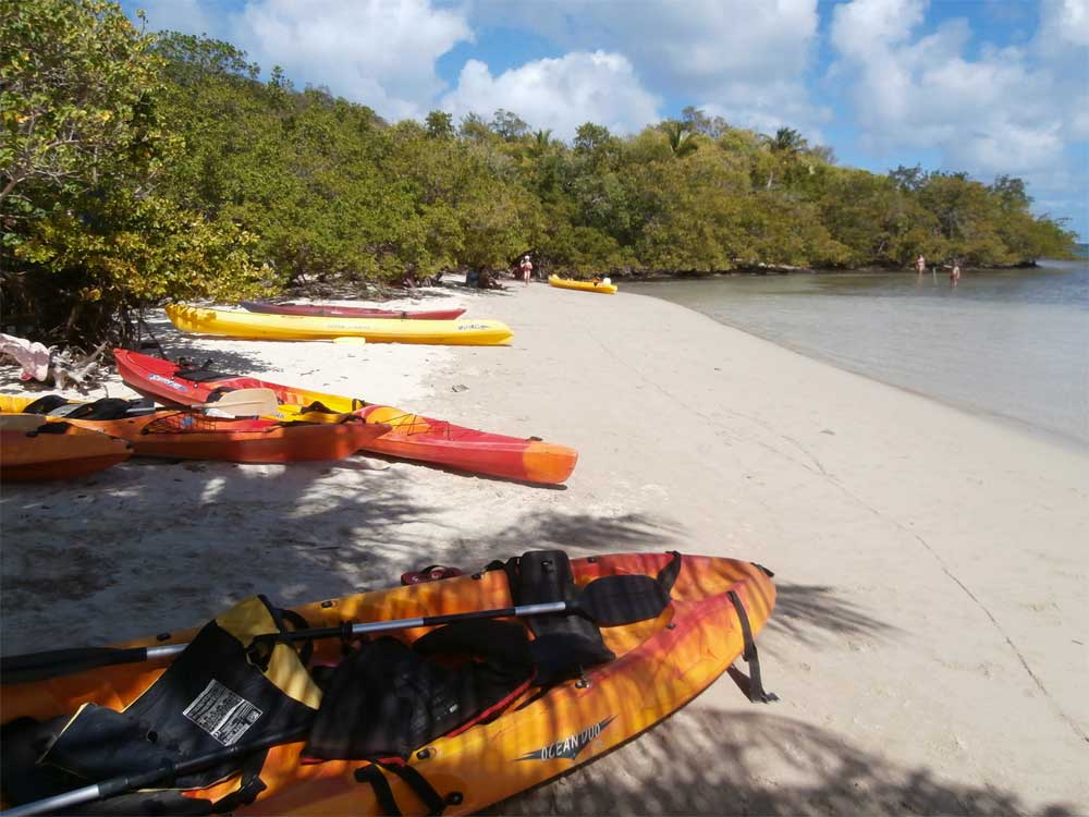 Madinina kayaks spot de canoë-kayak dans les dom-tom